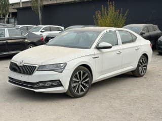 Skoda, Superb, 1.4 л., 2025 г.