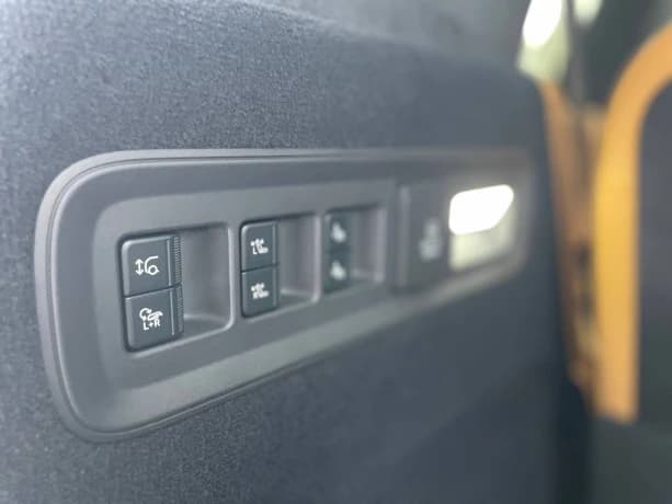 Фото 32 из 37