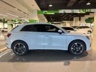 Audi, Q3, 1.4 л., АМТ, 2021 г., 42 070 км